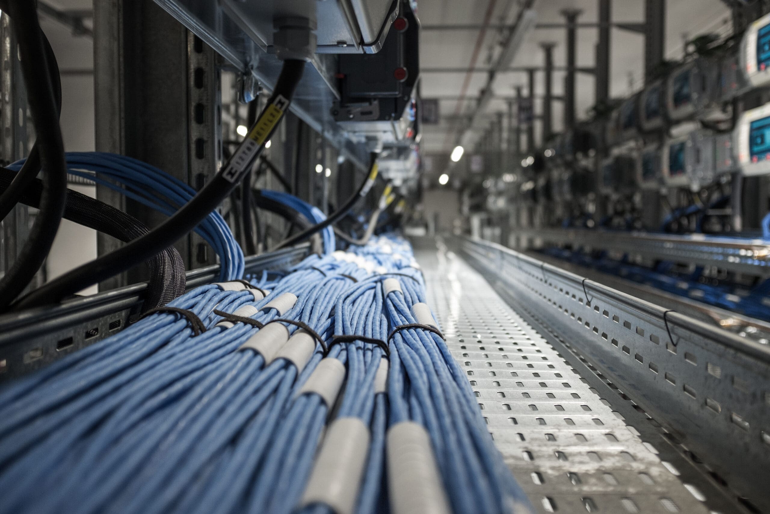 Data Center cords and computers